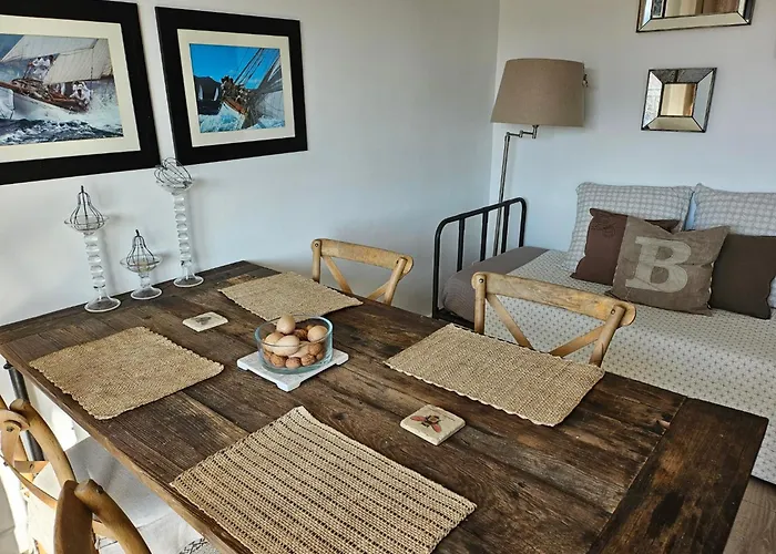 - T2 Coquet Et Lumineux Avec Parking Private, Proche Et Commerces - Fr-1-319-78 Daire *